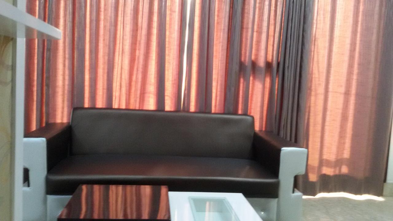 ניו דלהי Hotel Royal International מראה חיצוני תמונה